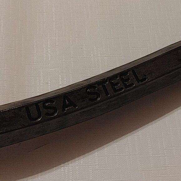 Zombie Hunter Halloween Prop Crowbar with Sound Effects - Picture 2 of 5